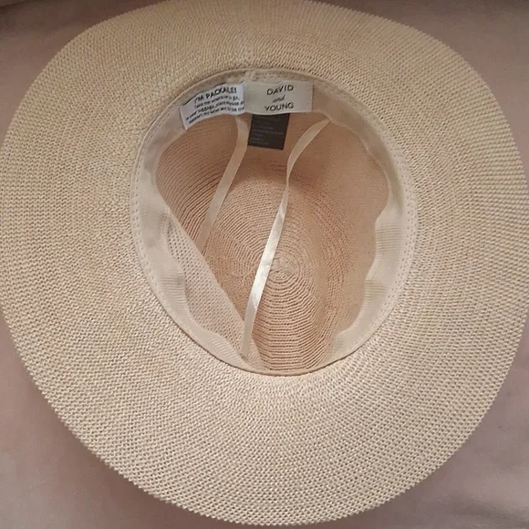 David & Young Packable Straw Fedora Sun Hat Travel Beach Tan OS Like New! - Picture 3 of 6